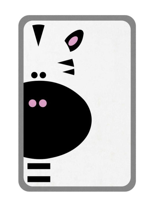 Детски килим в скандинавски стил – минималистичен дизайн в черно и бяло